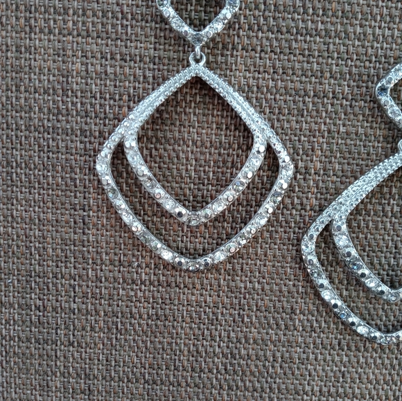 Big 💎🖤 Rhinestone🕸 Earrings - Picture 3 of 5